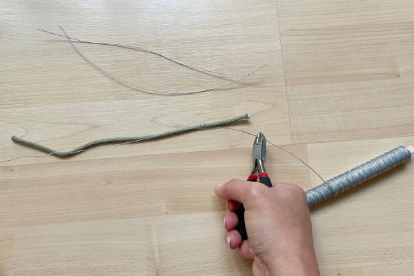 Venček s motívom imela zo šnúry