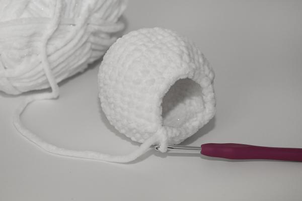 Uháčkujte si snehuliaka