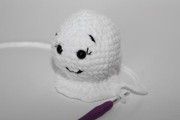 Uháčkujte si snehuliaka