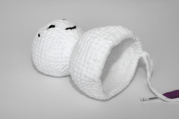 Uháčkujte si snehuliaka