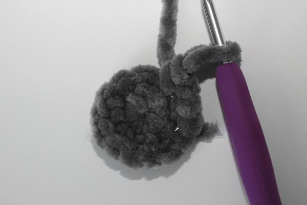 Uháčkujte si snehuliaka