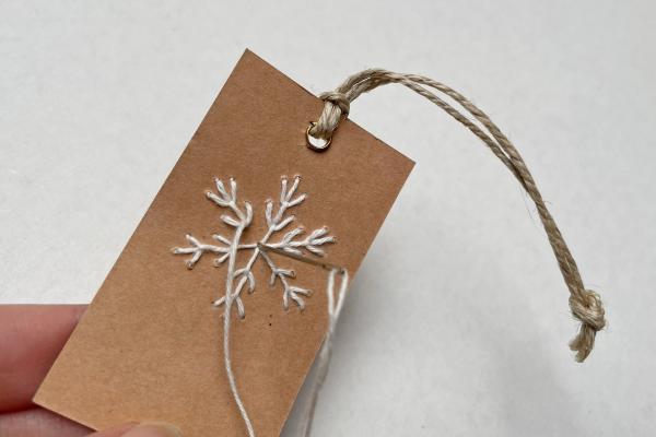 Ako jednoducho vyšiť vločku na prianie