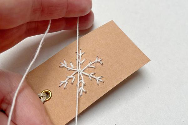 Ako jednoducho vyšiť vločku na prianie