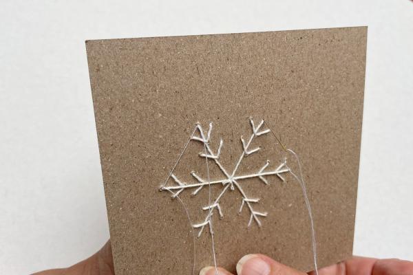 Ako jednoducho vyšiť vločku na prianie