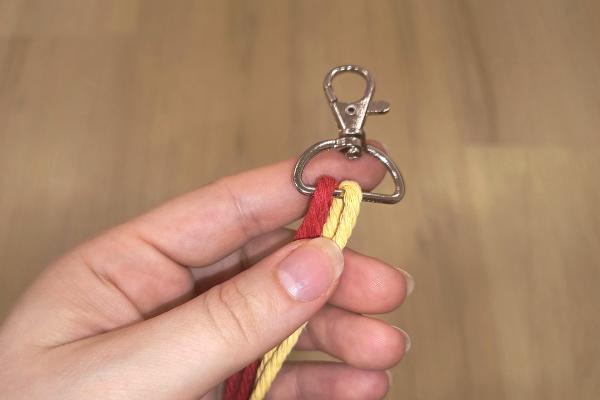 Ako vyrobiť macrame popruh na mobil