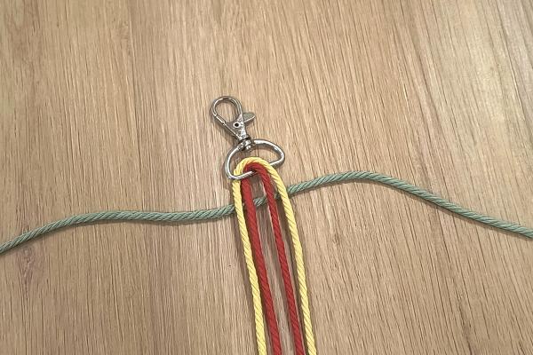Ako vyrobiť macrame popruh na mobil