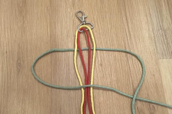 Ako vyrobiť macrame popruh na mobil