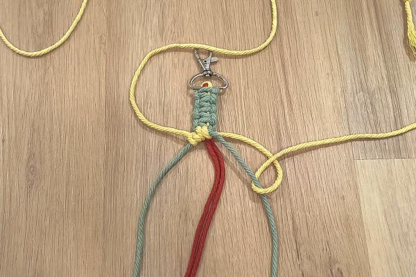 Ako vyrobiť macrame popruh na mobil