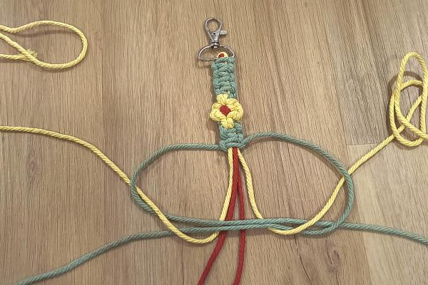 Ako vyrobiť macrame popruh na mobil