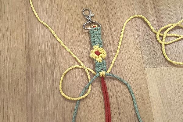 Ako vyrobiť macrame popruh na mobil