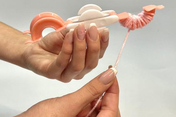 Ako vyrobiť veselý veniec s vtáčikmi