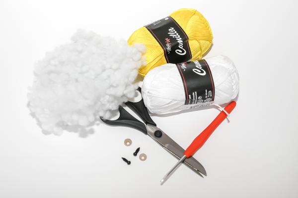 Uháčkujte si veselú hus s dlhým krkom