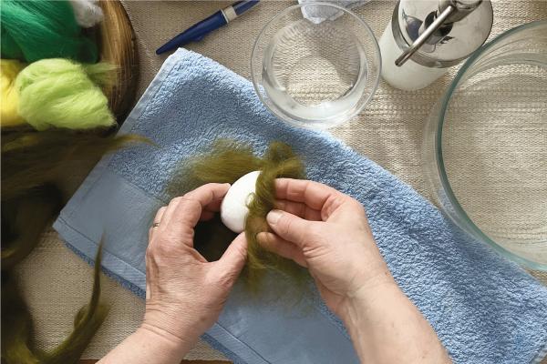 Plstené veľkonočné vajíčka