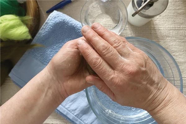 Plstené veľkonočné vajíčka