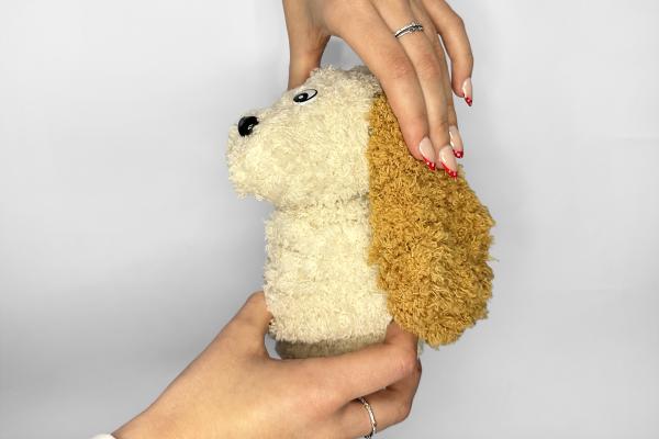 Vyrobte si psíka z chlpatých drôtikov