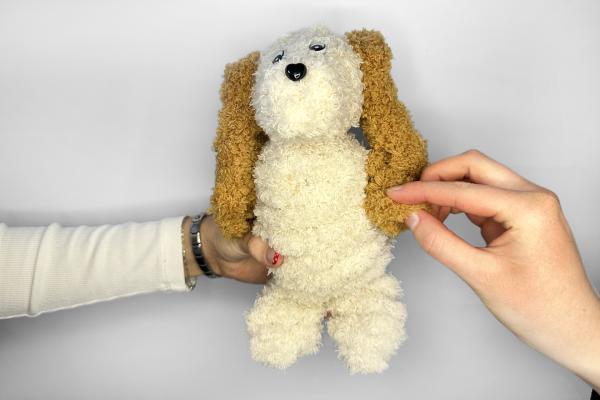 Vyrobte si psíka z chlpatých drôtikov