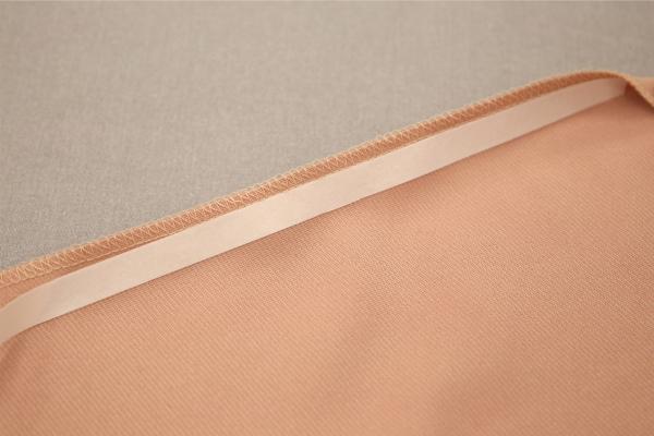 Ako skrátiť sukňu alebo záves bez šitia