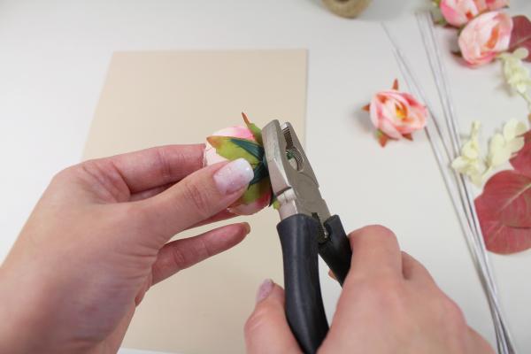 Vyrobte si prianie s nežnou kyticou