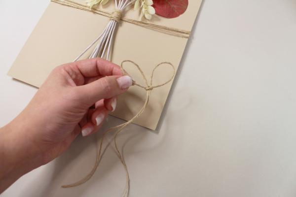 Vyrobte si prianie s nežnou kyticou