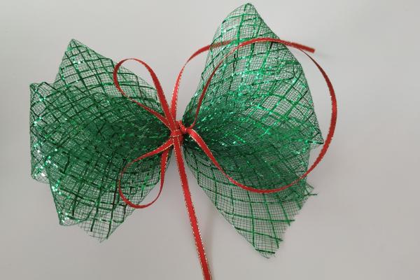 Vianočná ozdoba z bambuliek 