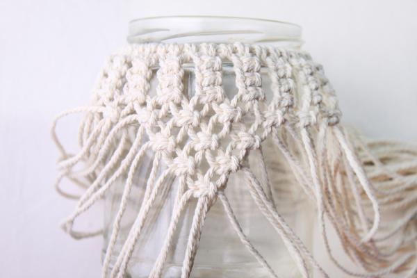 Macramé lucerna